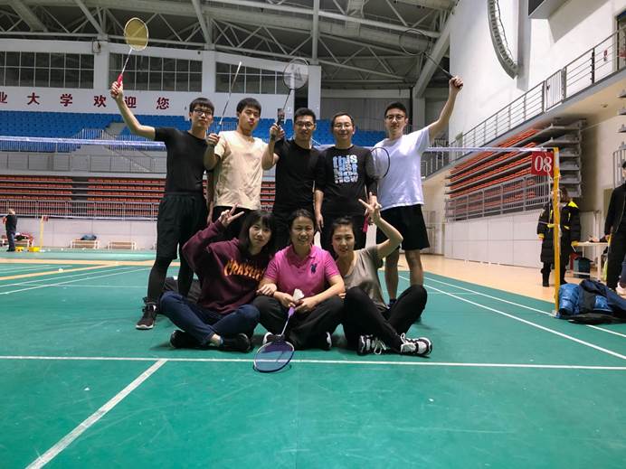 说明: C:\Users\lx\Desktop\研究生网站\登录入口研究生羽毛球比赛\微信图片_20190328141257.jpg